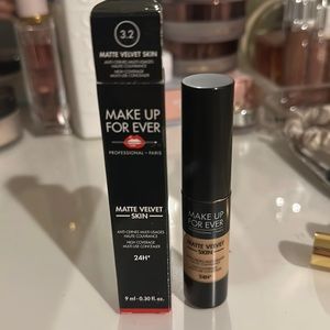 Make Up Forever Matte Velvet Skin Concealer 3.2